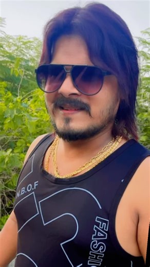 Ramesh Reshmiya Singer on Instagram: "Hitwa shootar posale ba #trendingreels❤️ #rameshreshamiya #viral"