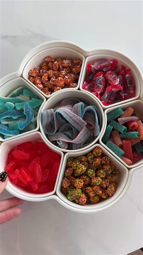 Emily Askin on Instagram: "Let’s restock my candy for a movie night! 🍬🥰 #emilyaskin#askinem#apartment#apartment#highrise#la#losangeles#amazonfinds#luxury#cleantok#asmr#organized#restocking#restock#restockasmr#organization#homehacks#interiordesign#amazonfinds#musthaves#candy#snacks#snackideas#movienight"