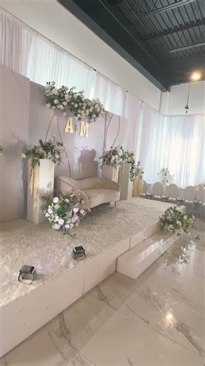 Stunning White Wedding Backdrop ✨ Elegant Ceremony & Reception Décor Ide