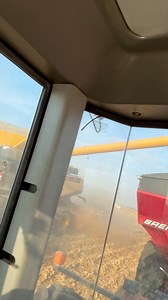 9.4K views · 110 reactions | Anyone else have this problem? #farm #farming #farmlife #familyfarm #agriculture #reelsvideo #reelsfb #reels #tractor #caseih #johndeere #fun #harvest #country #work #hardwork #iowa #kids | Titman Farms | Facebook