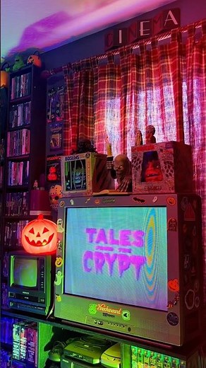 Tales from the Crypt on VHS 📼 #talesfromthecrypt #horrorvhs #nostalgia #vhs #crttv