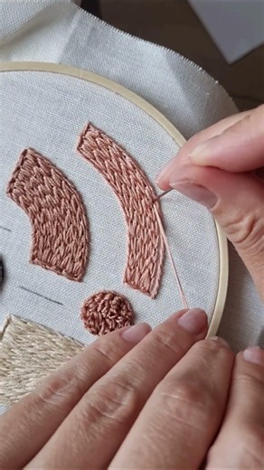 Chain stitch quick tutorial✨️ Abstract embroidery🤍 #embroidery #tutorial #diy #handmade #art #craft