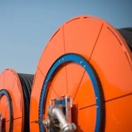 [Hot Item] Automatic Moving Pressure Pipe Sprinkler System Hose Reel Irrigation Machine