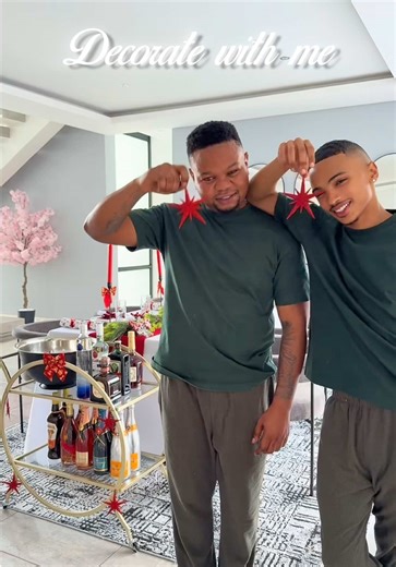 Christmas Table Decoration Tutorial