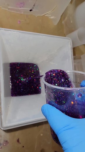 Resin Rose Pyramid Tutorial