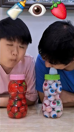 Ông nội tội nghiệp và Em bé dễ thương Rất buồn cười OBJ🍉🍒🍓🍅