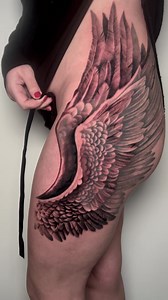 Incredible Realism Angel Wing by Shell!😍 To see more of Shell’s work, or to book an appointment please follow the link below👇 🌐 https://www.monumentalink.co.uk/artists/shell-moreno/ Artist: Shell Studio Sponsored by Killer Ink Tattoo | Monumental Ink