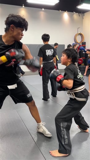 #kidsboxing #boxing #fitness #boxingtraining #mma #kickboxing #boxinggym #boxingworkout #boxinglife #kids #boxingdrills #boxingclass #boxinghype #boxingcoach #boxingkids #kidsfitness #training #workout #youthboxing #boxer #motivation #boxeo #womensboxing #boxingfitness #boxinggirls #boxinggloves #lasvegas #lasvegaskungfuacademy #lvshaolin | Las Vegas Kung Fu Academy