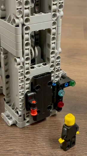 21K views · 83 reactions | Working LEGO Elevator #lego #technic #legotechnic #legotechnicmoc #mechanism #diy #mechanical #experiment #legomoc #tutorial #legotutorial | Bricks Master Builders | Facebook