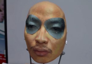 Face ID tricked by mask, again