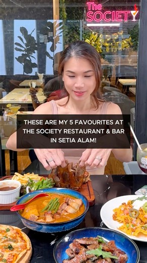 I’m always on a lookout for dining spots that are family-oriented so I can relax over a drink or two while our little ones have something to eat — and The Society Restaurant & Bar fits that profile. We’re in the vicinity every now and then since some of our family members relocated here so this place is a great pitstop for a (hearty) bite and (a few) pints 😆 *non-halal #foodie #localeats #cocktails #asianfood | Bangsar Babe