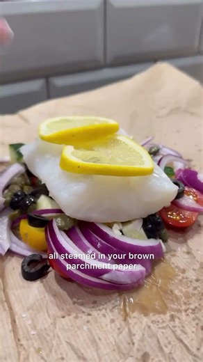 How To Make Mediterranean Fish Parcels | Easy Baked Cod Recipe 🐟🍋