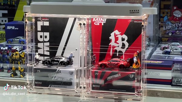 Nissan GT-R R35 Liberty Walk Custom Review