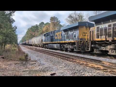 CSX 3316 and CSX 5492 heads north Saturday with an old Conrail and Family Lines System boxcars! 