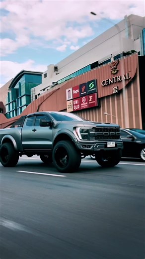 Explore the New Ford F150 Raptor Features