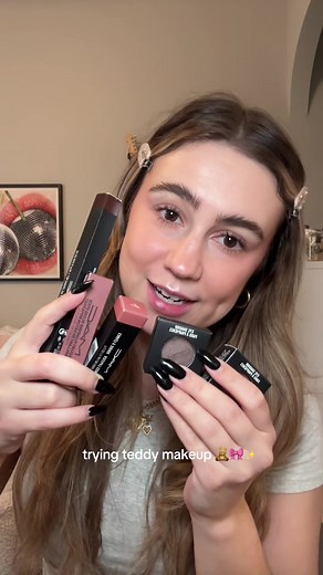 Trying Teddy Makeup with MAC Cosmetics Collection
