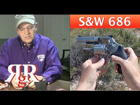 Smith & Wesson Model 686 Review (with the Model 19) Review