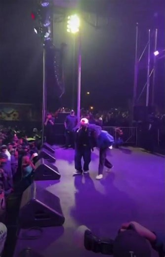 Kendrick Lamar POPPED OUT at TDE’s 12th Annual Christmas Concert 🔥😱