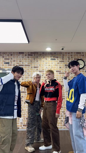 ✨ #그긴터지_Challenge with #WHIB #JAYDER #UGeon 선배님 #휘브 #제이더 #유건 #TIOT #티아이오티 #그계절긴터널을지나 #TheLongSeason #김민성 #KIMMINSEOUNG #홍건희 #HONGKEONHEE