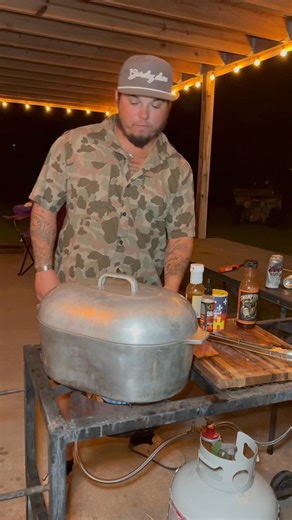 Rabbit and Andouille Gumbo yall! #recipeoftheday #cajuncooking #outdoorcooking #louisiana #gumbo #rabbit | CookingwithuncleJ