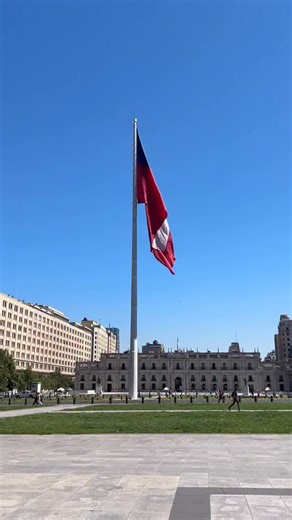 12 reactions | ¿Primera vez en Santiago? Este consejo ayuda mucho ...