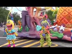 Universal Superstars Spongebob Squarepants Pre-Parade Show 2013
