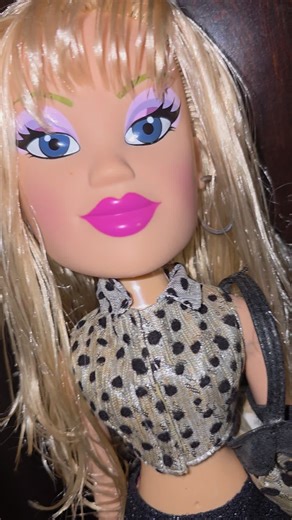 let's get up close and personal with the OUR NEXT GENERATION (so excited that we have an official, confirmed name 🥹) blonde doll! ---- TAGS: #ournextgeneration #mysterydoll #blondedoll #largedoll #doll #dolls
