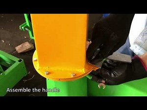 Wood chipper output chute assembly