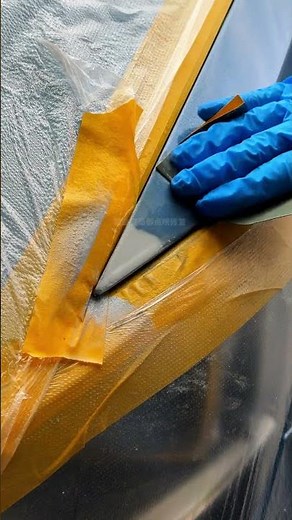 This minor paint chip doesn't require a full repaint; it can be repaired with spot spraying