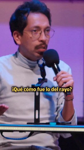 Y me cayó un rayo ⚡ La segunda parte de Highlander manizaleño 🤣. | Monólogos Sin Propina