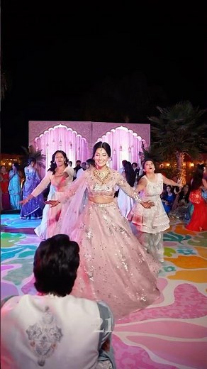 Indian Bride Surpise Dance Performance for her Groom | Bridal Squad | Bridesmaids | Indian Wedding