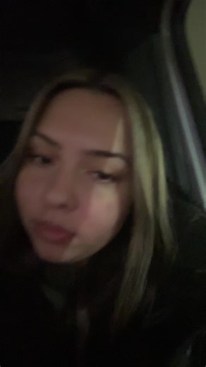 poochie (@nanaucantsitrightthere)’s videos with original sound - 𝒓𝒆𝒛 ₊⊹