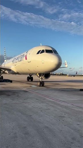 Flight Action at Fort Lauderdale Airport | Weekend Airport Views from Fort Lauderdale
