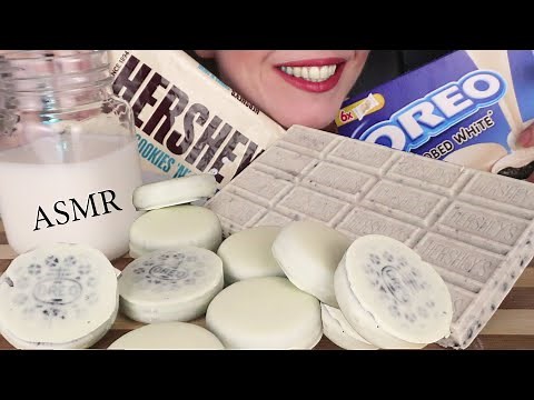 COOKIES & CREME HERSHEY's CHOCOLATE BAR & WHITE CHOCOLATE OREOS 🍫 | No Talking | ASMR Mukbang - 먹방