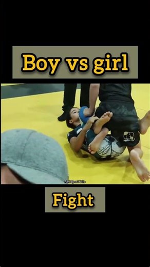 Brazilian Jiu jitsu match boy vs girl grappling good fighter