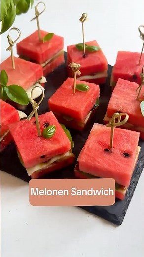 Wassermelonen-Sandwich: Fingerfood & sommerliche Snacks selber machen 🍉🥪 | REWE Deine Küche