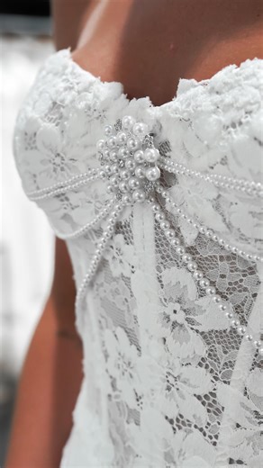 Dress Gallery | Wichita Bridal + Menswear on Instagram: "It’s actually ✨romantic✨. We’ve got your back, brides…what you love is the only opinion that matters 💕 Share this with your bestie who’s getting married as a friendly reminder before their dress appointment! 👰‍♀️ • • • #wichitaks #weddingdresses #bridalgowns #wichitaweddings #bridalgownshopping #weddingdressshopping"