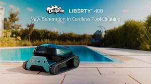🐬Experience the freedom of a spotless pool with the Dolphin Liberty 400 cordless pool cleaner! ✔️ Magnetic Connect for effortless inductive charging ✔️ End of cycle pick-up or quick pick-up with the Clicker ✔️ Interchangeable fine and ultra-fine filters ✔️ Perfect for sun ledges of at least 30 cm ✔️ Customised cleaning mode via MyDolphin Plus app 📍Visit one of our Maytronics Elite dealers and discover the Dolphin Liberty 400 today! #Maytronics #Dolphin #Liberty400 #cordlesspoolcleaner #poolcle