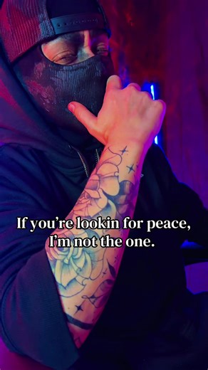 Peace? Nah. I’ll drive you insane baby. #booktok #masktok #maskedcosplayer #fyp #maskedman