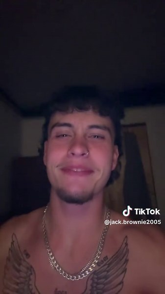 Back it up🔙 #fyp #trending #viral #fypシ