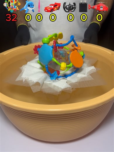 Try To Guess How Many Tissue Paper It Tooks!#waterexperiment #satisfyingvideos #experiment #asmrsounds #selectexperiments