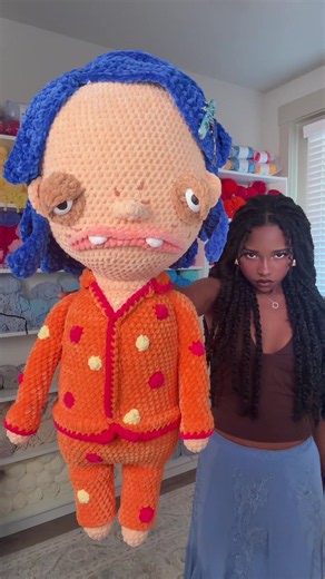 Um Coraline? | who are you crocheting sweetie