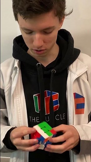 Everyone Tries the MoYu RS3M V5!