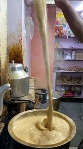 14K views · 231 reactions | Yahan subha 4 baje hi bheed hoti hai Most Famous Chai wala of Jaipur | Foodकल्ट | Facebook