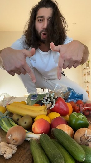 Armen Adamjan on Instagram: "How to save money & reduce waste.. at the same time 🤩 . . More tips/tricks in my official 📚 Plant Books: Available on my website CreativeExplained.com! 🙌 . . #fruits #plantbased #recipes #gardening #plants #vegetables #healthyfood #lifehack #hacks #diy #recycle #foodwaste #howto #sustainability #kitchenhacks #cookinghacks #creativeexplained #vegetarian #vegan #instadaily #tiktokstar"