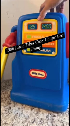 Little Tikes made some great stuff. 1986 Little Tikes Cozy Coupe Gas Pump #LittleTikes #memoryunlocked #childhoodmemories #backintheday #playtime #80sKids #gaspump | CPJ Collectibles