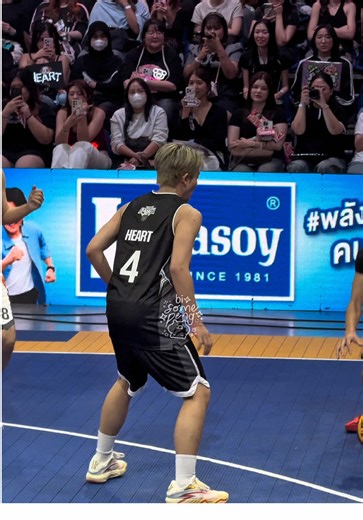 พี่หวานดิวะ @HEART BUS #HEARTchuthiwat #3Fight3BasketBoySS2xBUS #3Fight3BasketBoySS2Match1