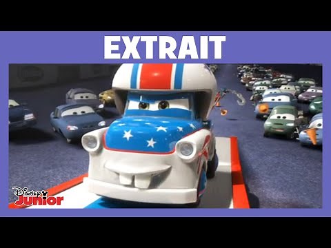 Cars Toon - Martin se la raconte - Extrait "Martin Le Grand" I Disney