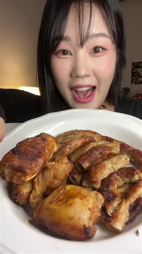 곱창 대창 불닭볶음면까지 💗!!! #mukbang #tiktok #tiktokviral #food #asmreatingshow #foodtiktok #asmrtiktoks #asmreatingshow #foodtiktok #asmrtiktoks #fyp #asmrsounds #eatingsounds #먹방 #foodie #crispy #대창먹방 #대창 #곱창