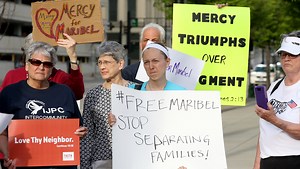 Immigration reform sought: Ohio Nuns on Bus rally at Boone County Jail